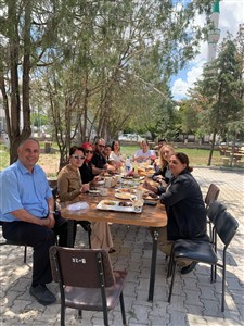 Dönem Sonu Yemeği
